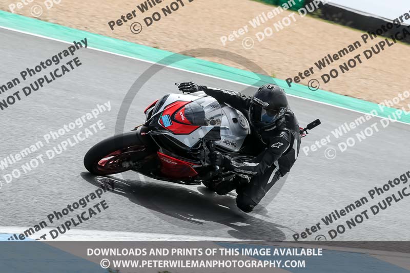 estoril;event digital images;motorbikes;no limits;peter wileman photography;portugal;trackday;trackday digital images